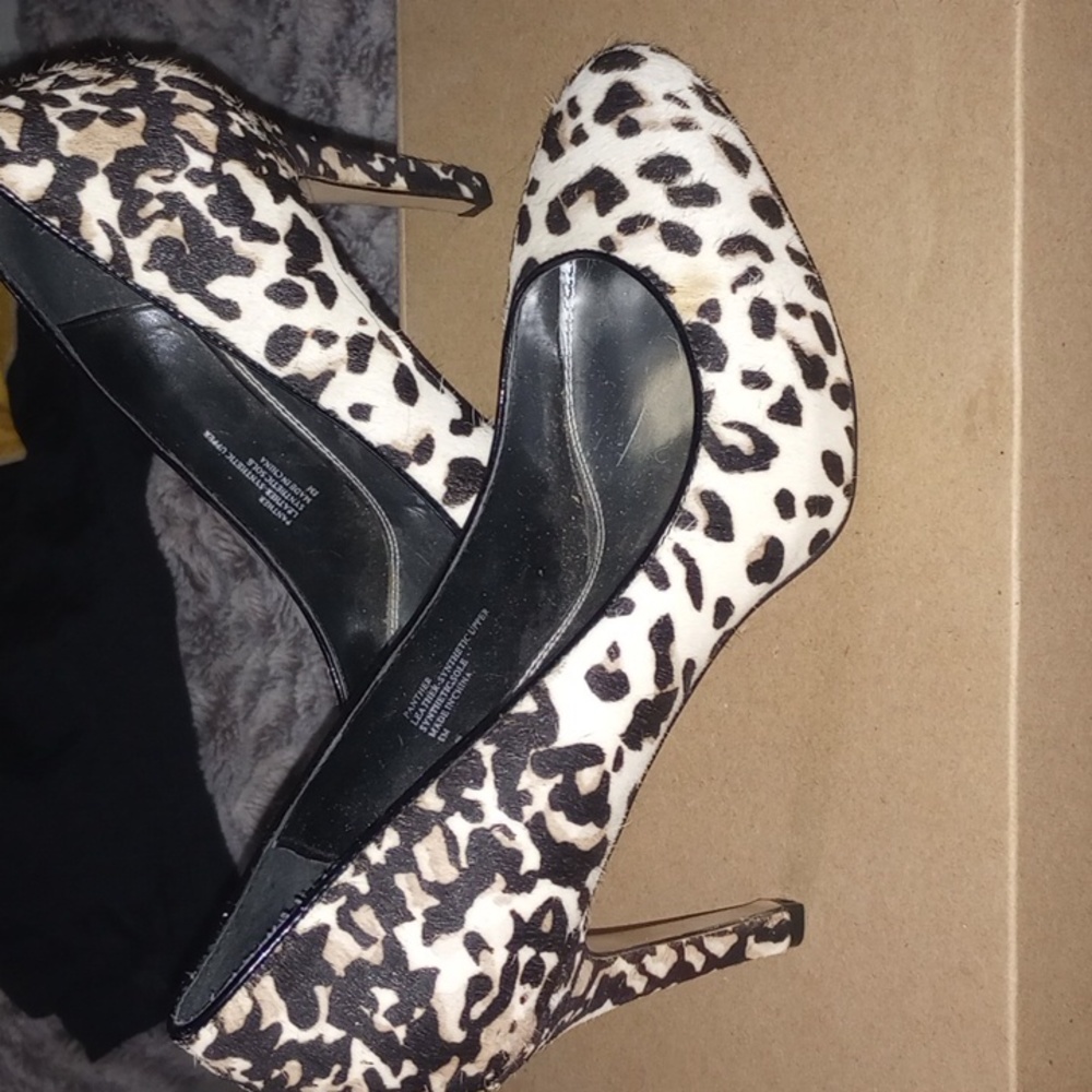 White House/Black Market, Women's Cheetah Heels